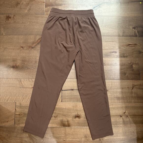 Gap Women's GapFit High Rise Runaround Pants size Small in Peppercorn Brown - Picture 5 of 7